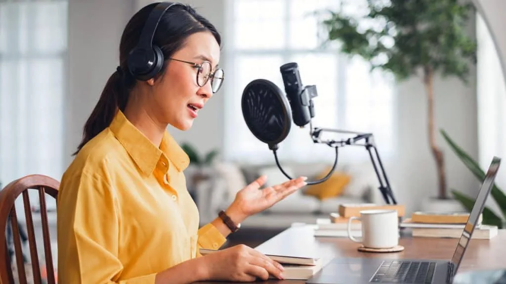 A Guide to Using Distance and Angle in Mic Placement